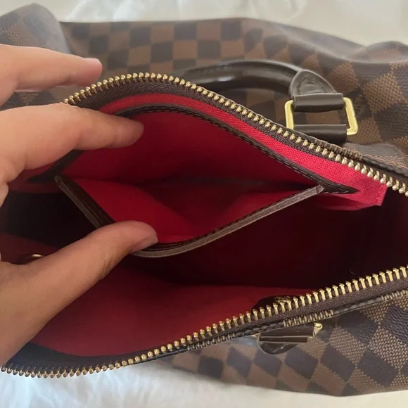 Authentic Louis Vuitton Speedy 30 - Picture 10 of 10